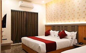 The Sky Comfort Hotel Mahi